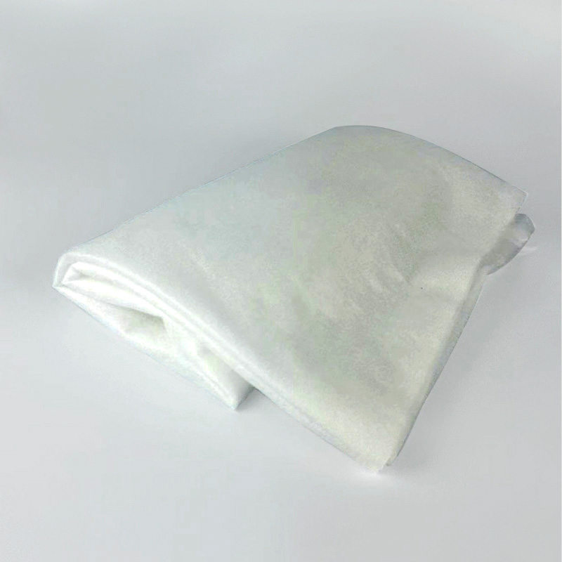 ¿Cómo garantizan los fabricantes de algodón punzonado la calidad y consistencia del producto?