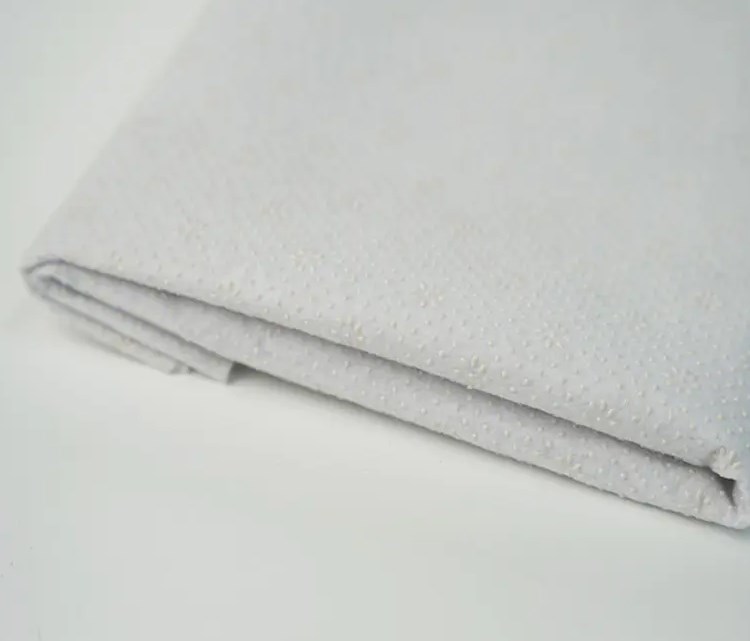 ¿Por qué las alfombras antideslizantes se están convirtiendo en una opción imprescindible para los hogares modernos?